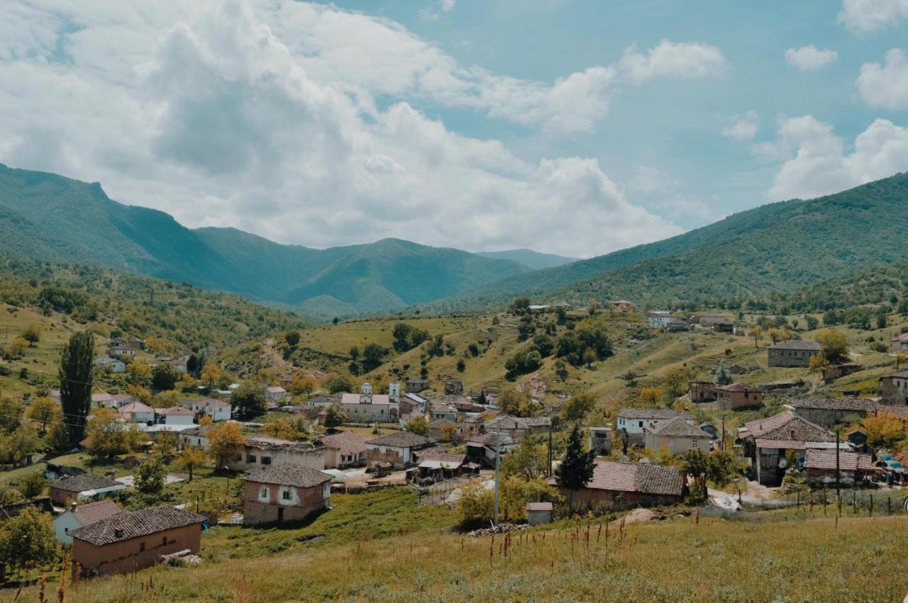 Rancho I Vancho Na Kata Omorani Luaran gambar